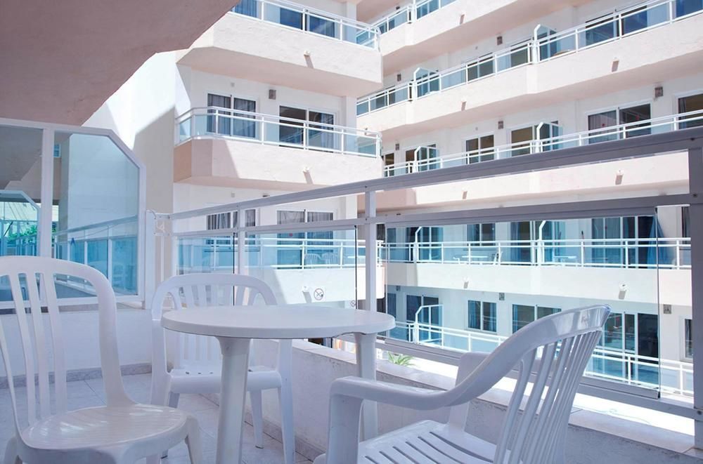 Apartamentos Vibra Jabeque Blue - Adults Only -New Opening 2025 Ibiza Town Exterior photo